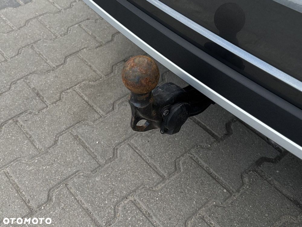 Skoda Octavia 2.0 TDI 4x4 Scout DSG - 35