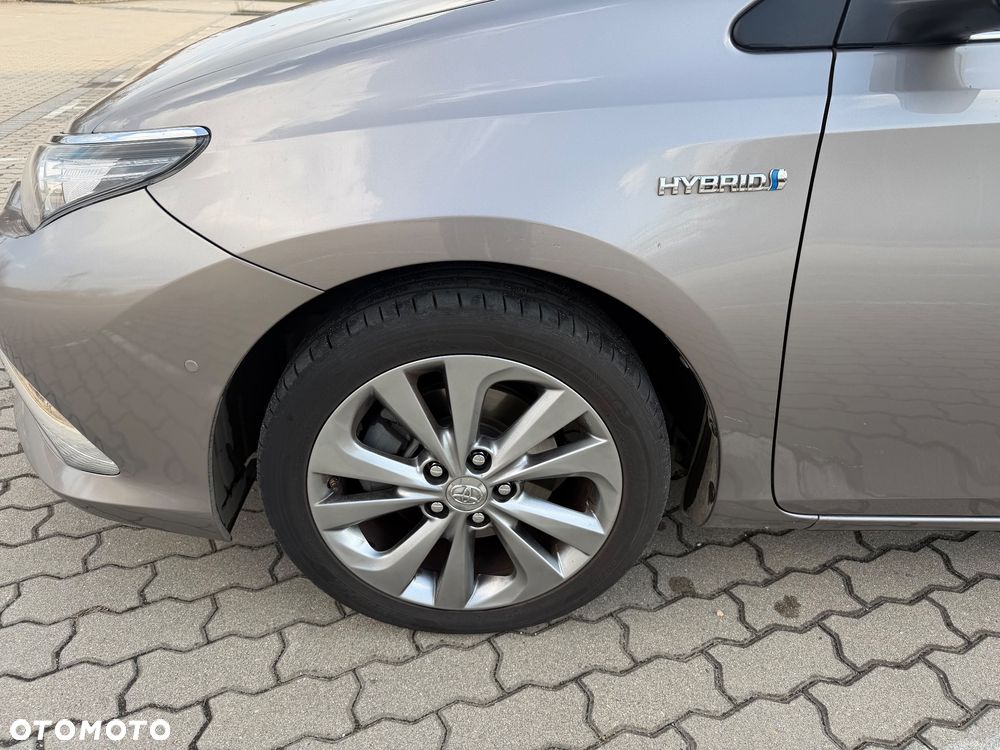 Toyota Auris 1.8 Executive - 26