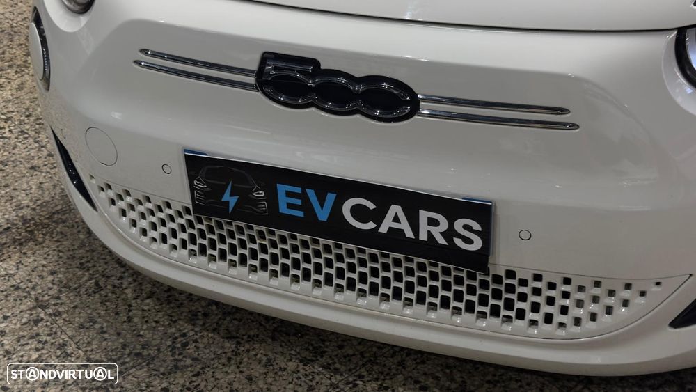 Fiat 500e C 23,8kWh Icon - 10