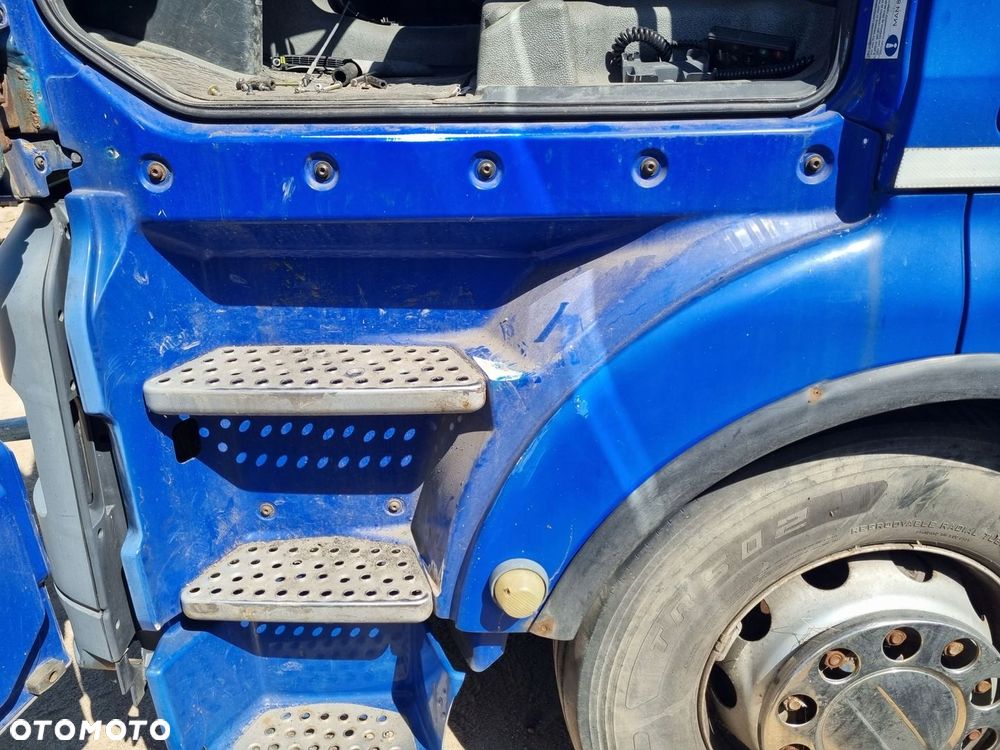 STOPIEŃ STOPNICA SCHODKI LEWE MAN TGA TGX