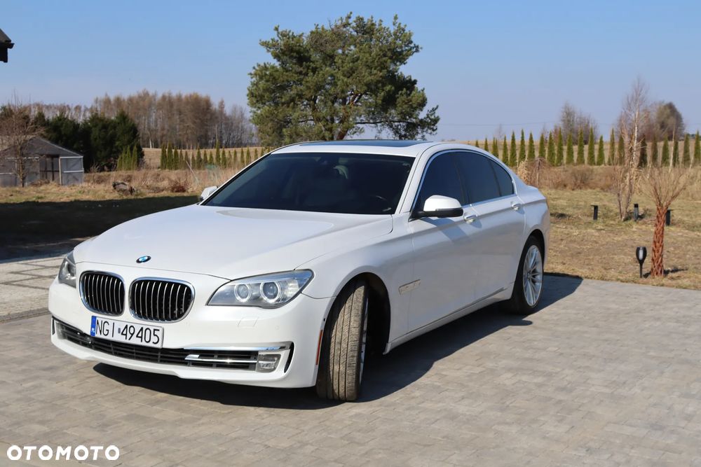 BMW Seria 7 750Li - 41