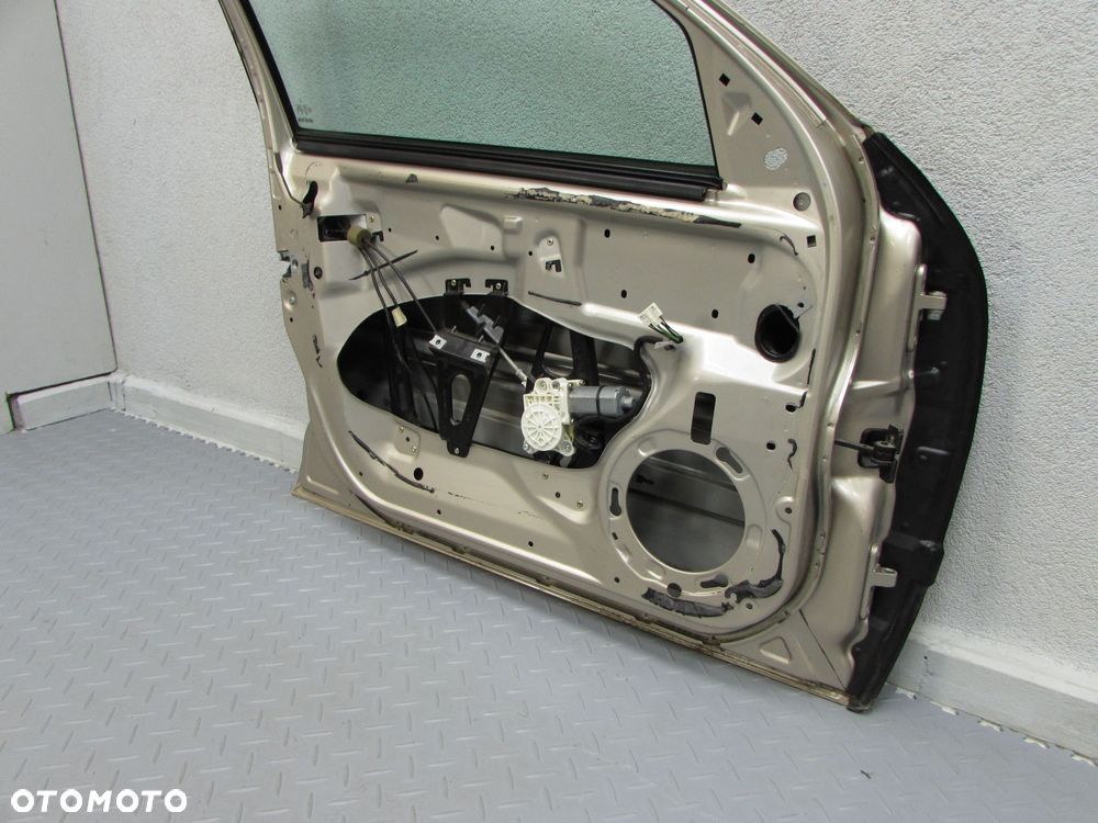 MERCEDES E KLASA W211 02-09 DRZWI PRZOD LEWY PRZEDNIE - 11