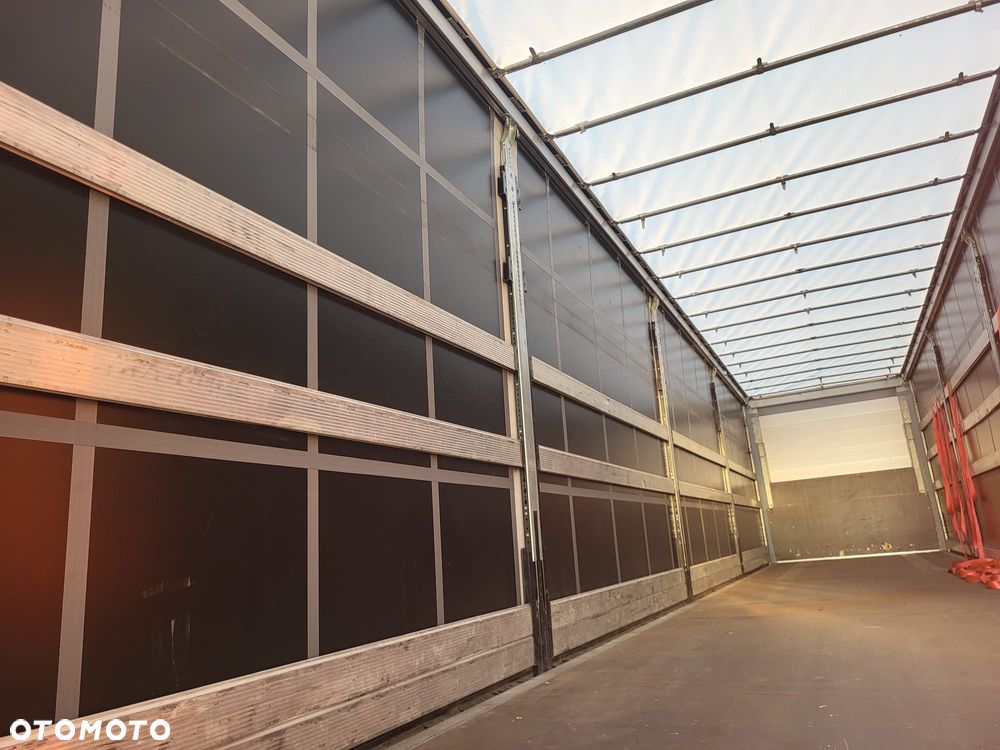 Schmitz Cargobull - 12