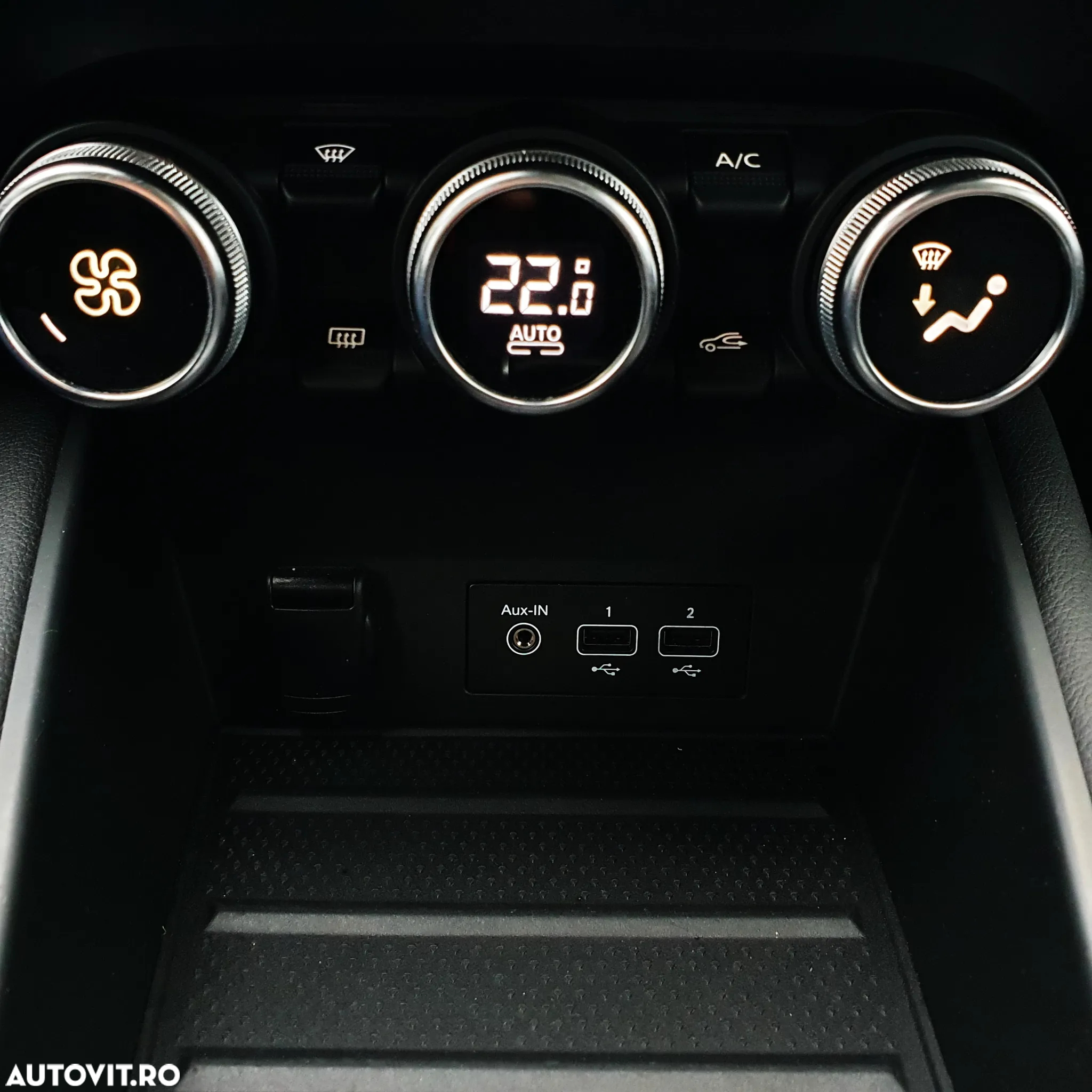 Renault Captur E-Tech Plug-In-Hybrid Intens - 23