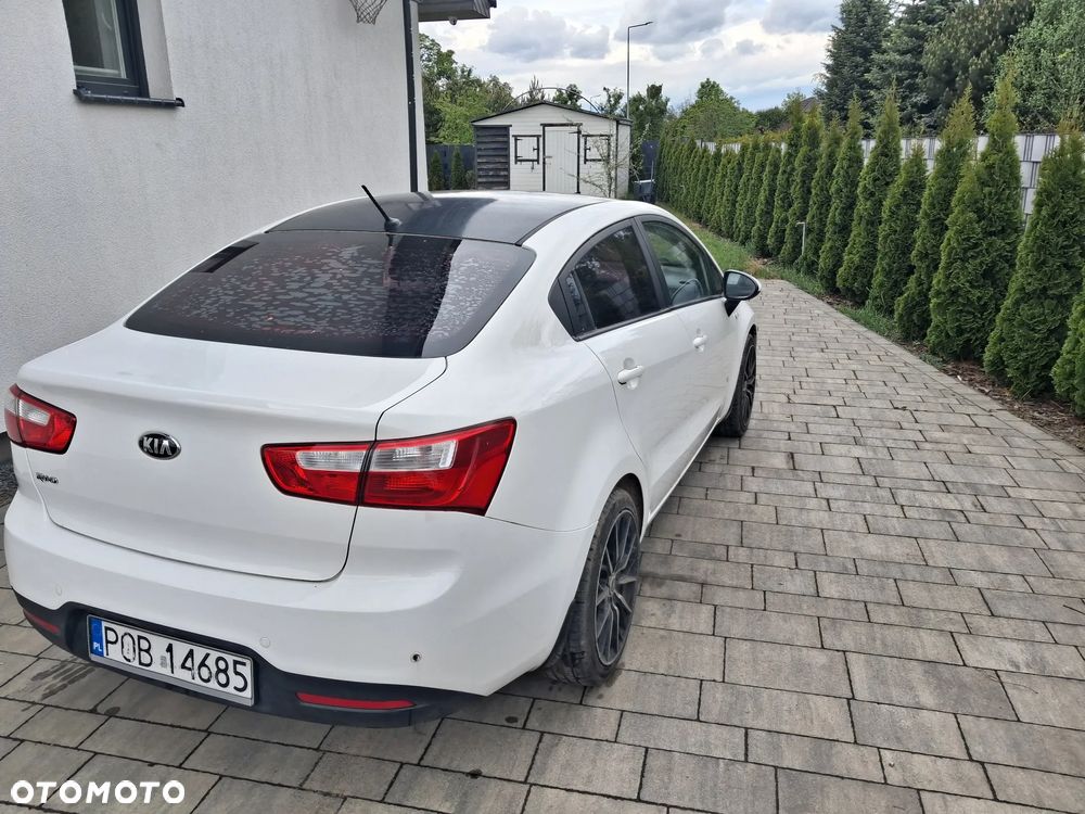 Kia Rio 1.4 M - 2