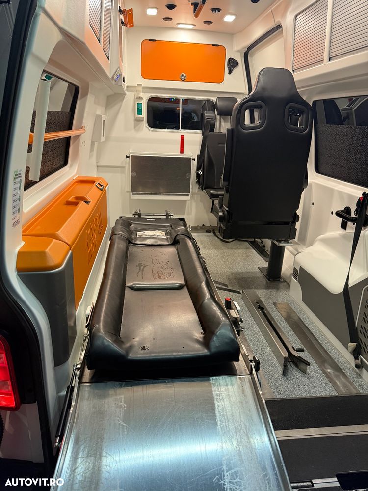 Volkswagen Transporter - 22