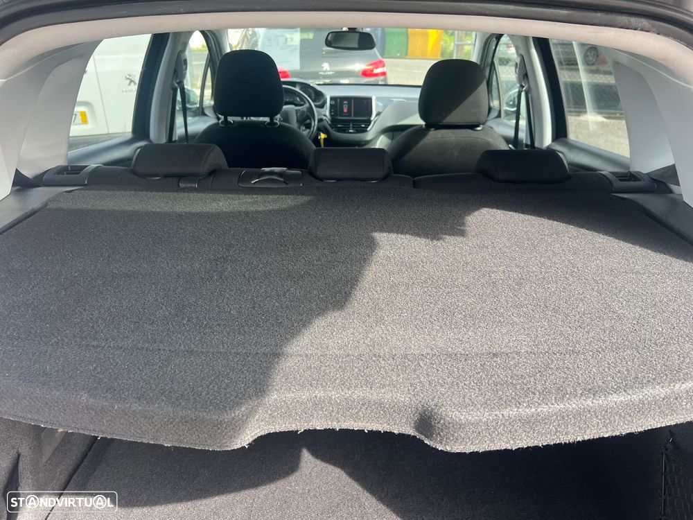 Peugeot 2008 1.2 PureTech Style - 32