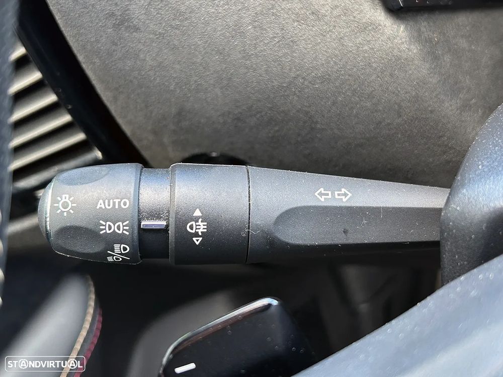 DS DS4 4 1.2 PureTech Performance Line EAT8 - 39