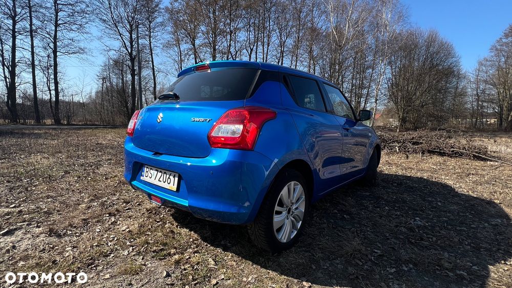 Suzuki Swift 1.2 Premium Plus - 10