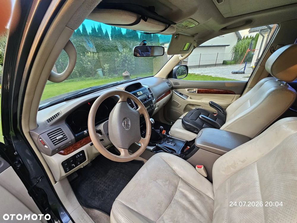 Toyota Land Cruiser - 8