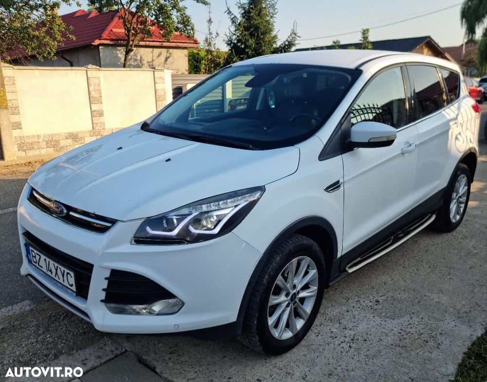 Ford Kuga - 1