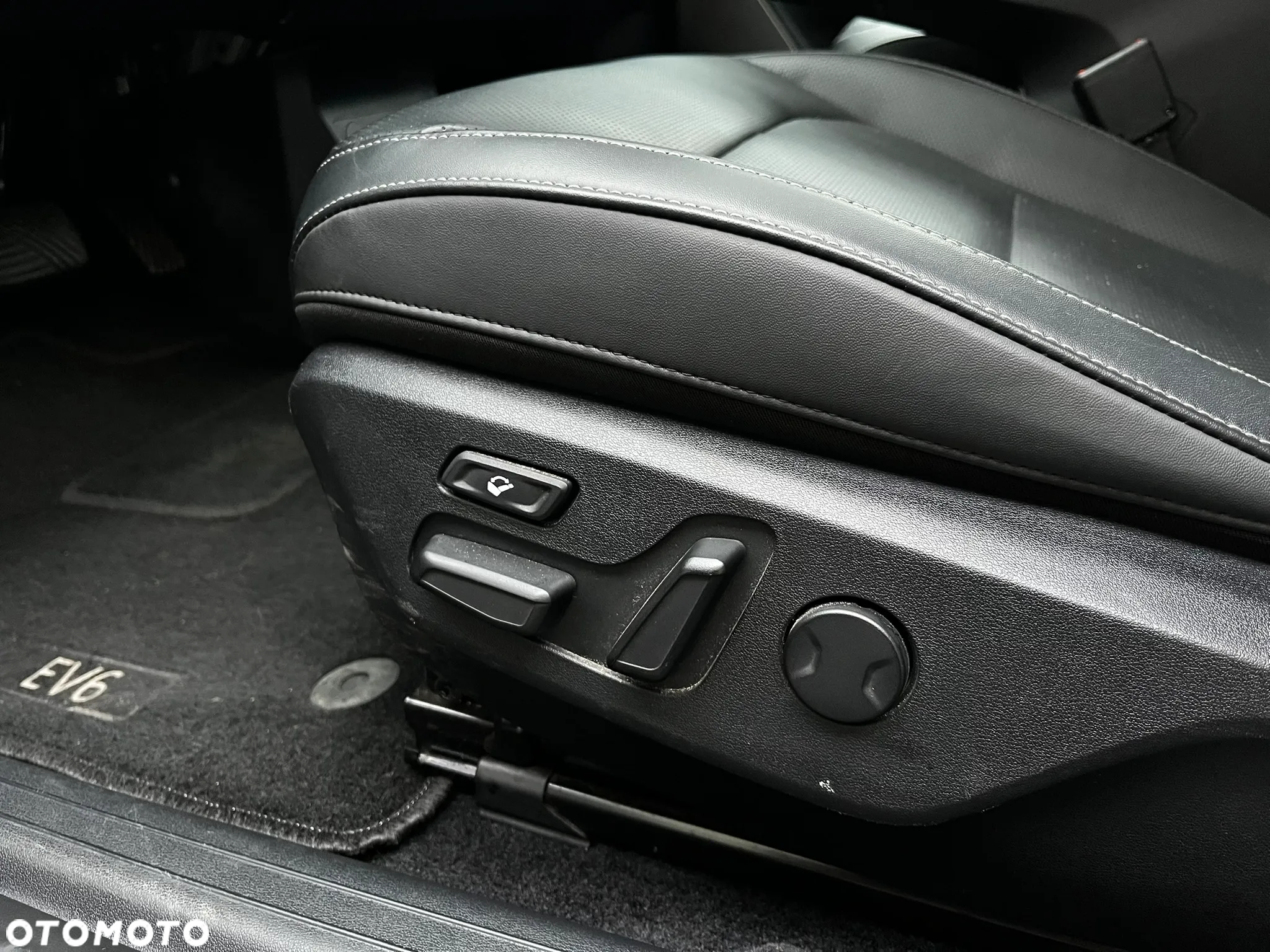 Kia EV6 77.4kWh Plus - 11