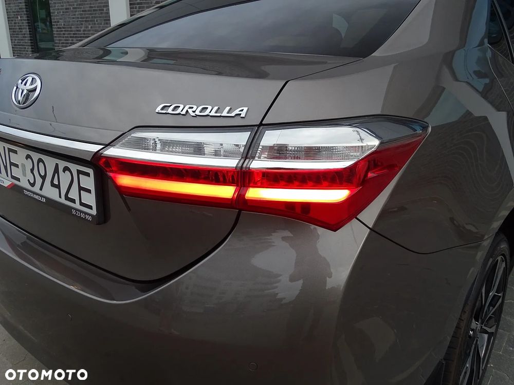 Toyota Corolla 1.6 Comfort MS - 25