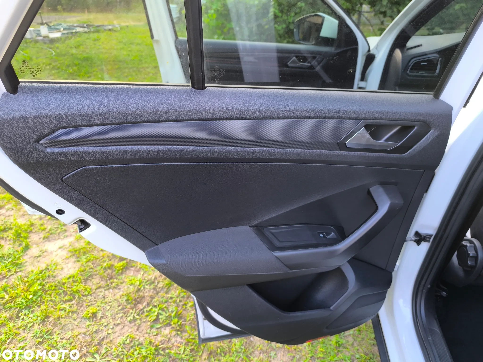 Volkswagen T-Roc 1.5 TSI ACT Premium DSG - 10