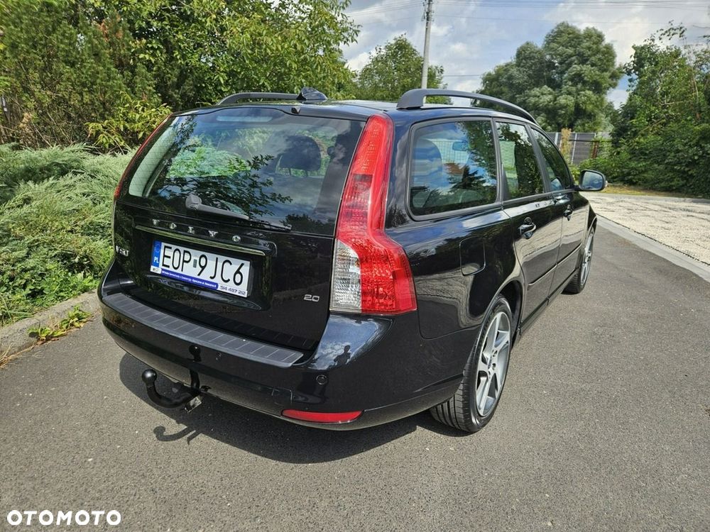 Volvo V50 2.0 Momentum Euro5 - 4