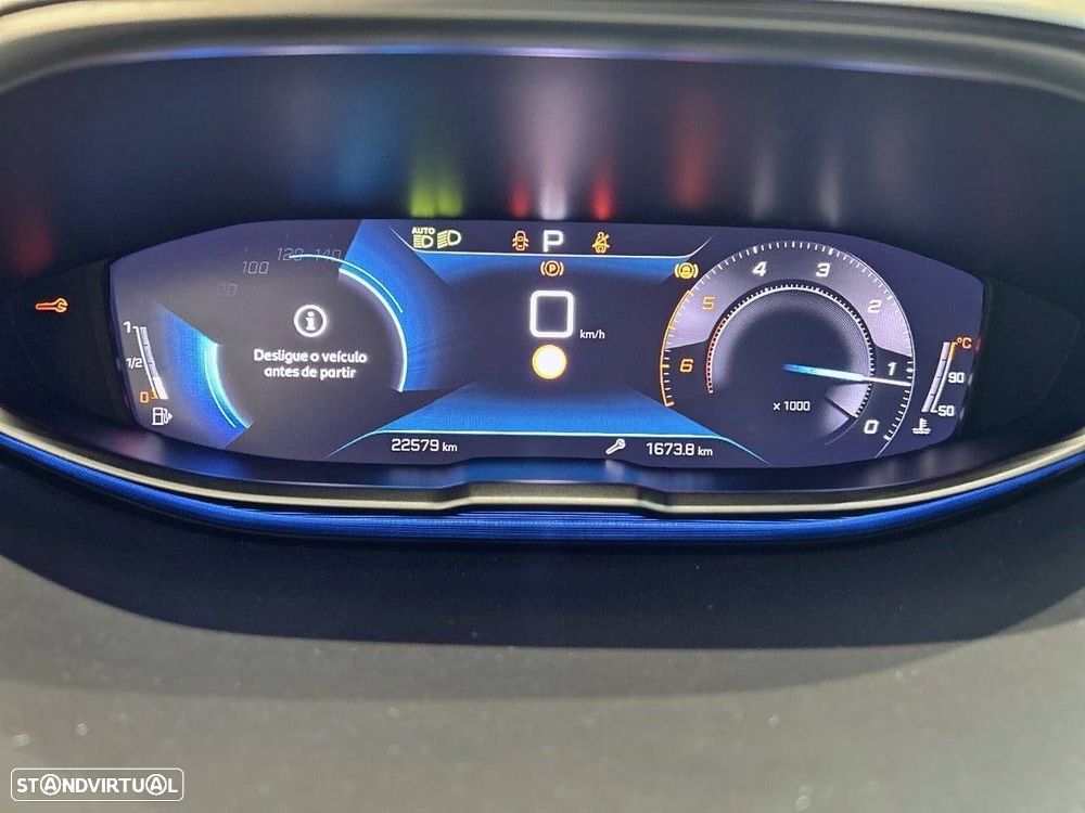 Peugeot 5008 1.5 BlueHDi Allure Pack EAT8 - 17