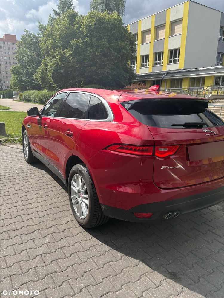 Jaguar F-Pace 2.0 i4D AWD Prestige - 4