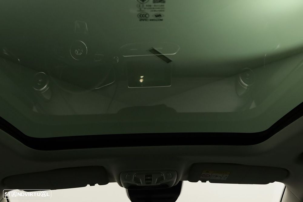 MG EHS 1.5 T-GDI Plug-in Hybrid Luxury - 23