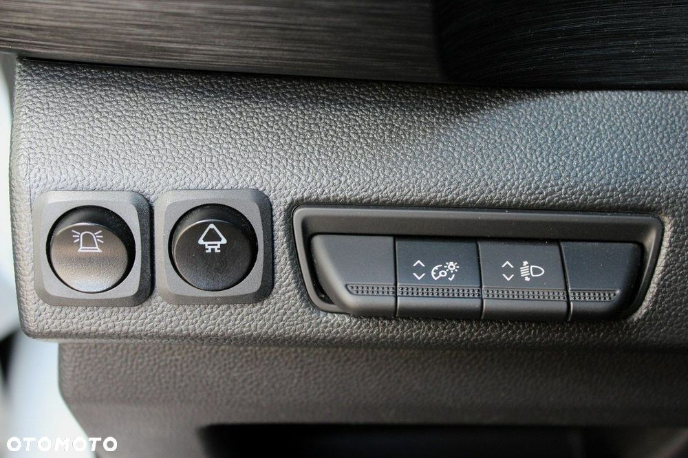 Renault Trafic - 26