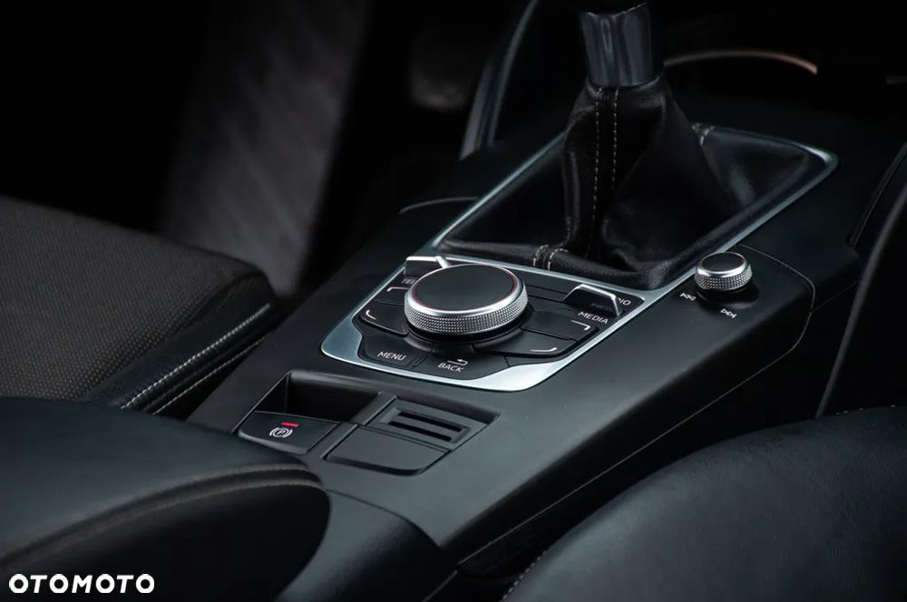 Audi A3 Limousine 2.0 TDI (clean diesel) S line Sportpaket - 35