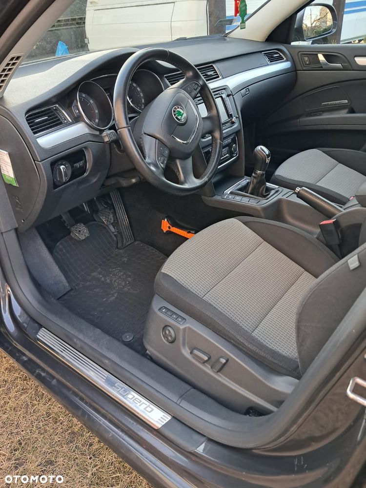 Skoda Superb 1.8 TSI Ambition - 10