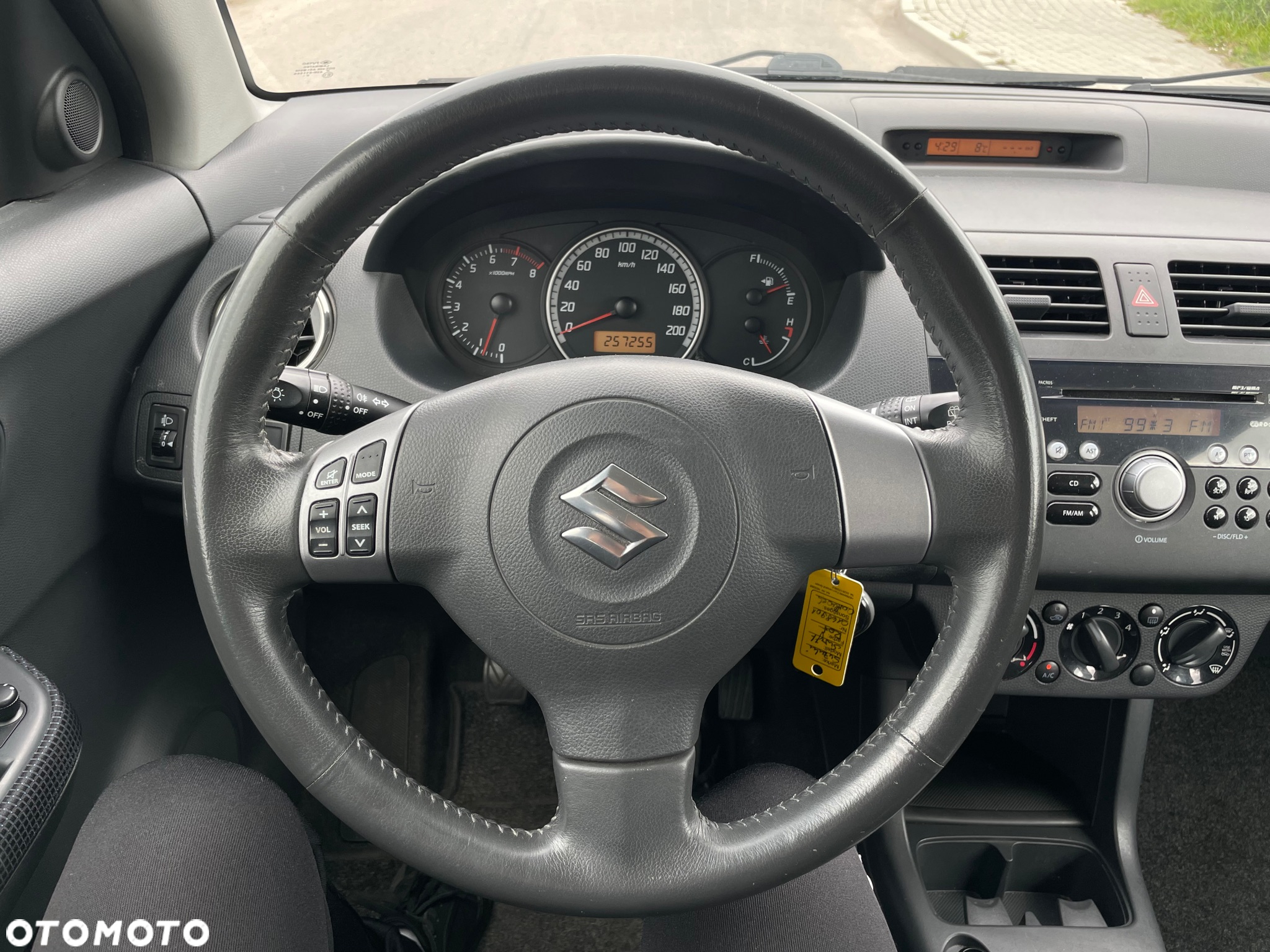 Suzuki Swift 1.3 Comfort - 8