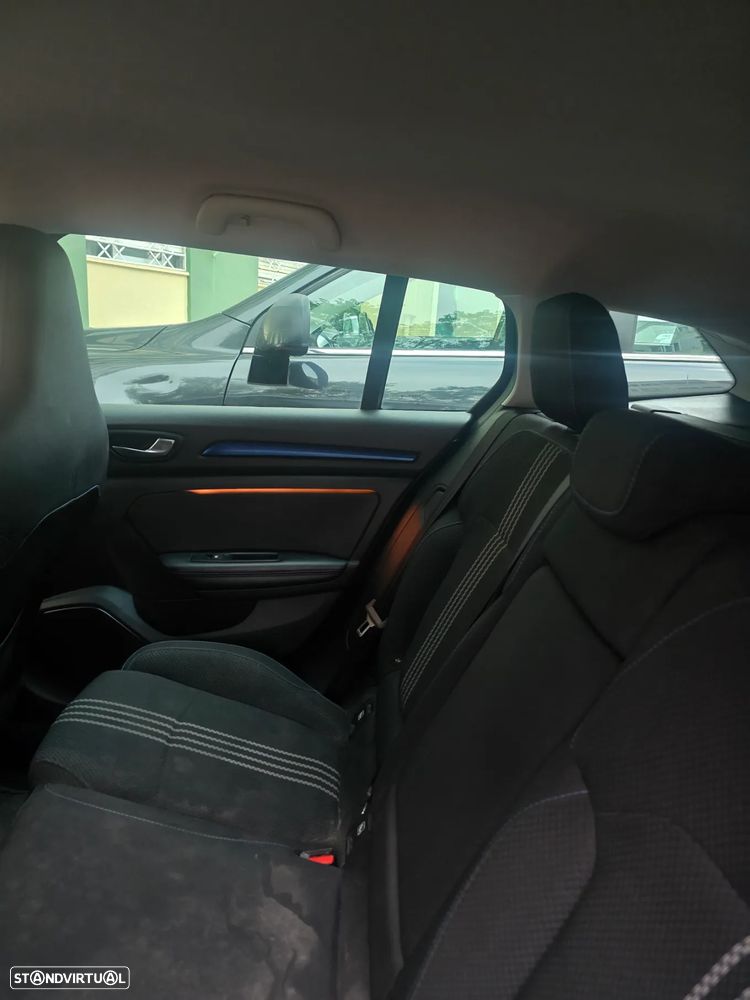 Renault Mégane Sport Tourer 1.5 dCi GT Line - 11
