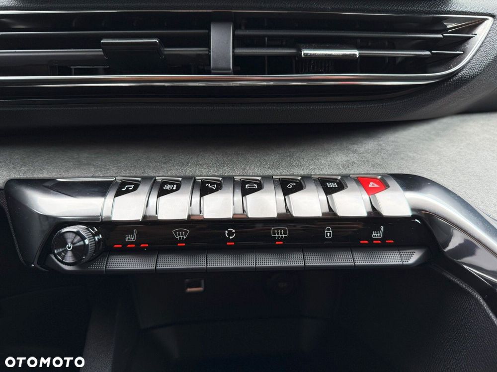 Peugeot 3008 1.2 PureTech GT S&S EAT8 - 27