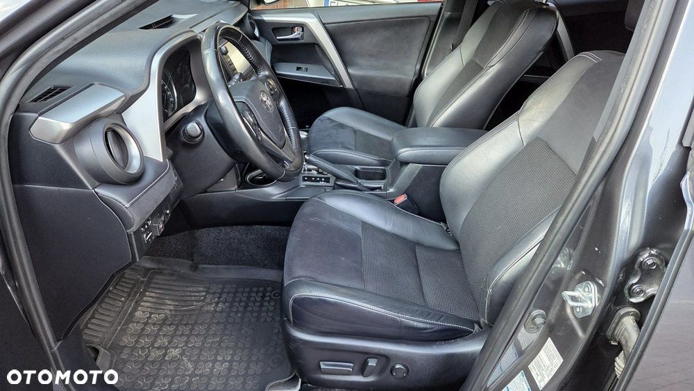 Toyota RAV4 Hybrid Prestige 4x4 - 15