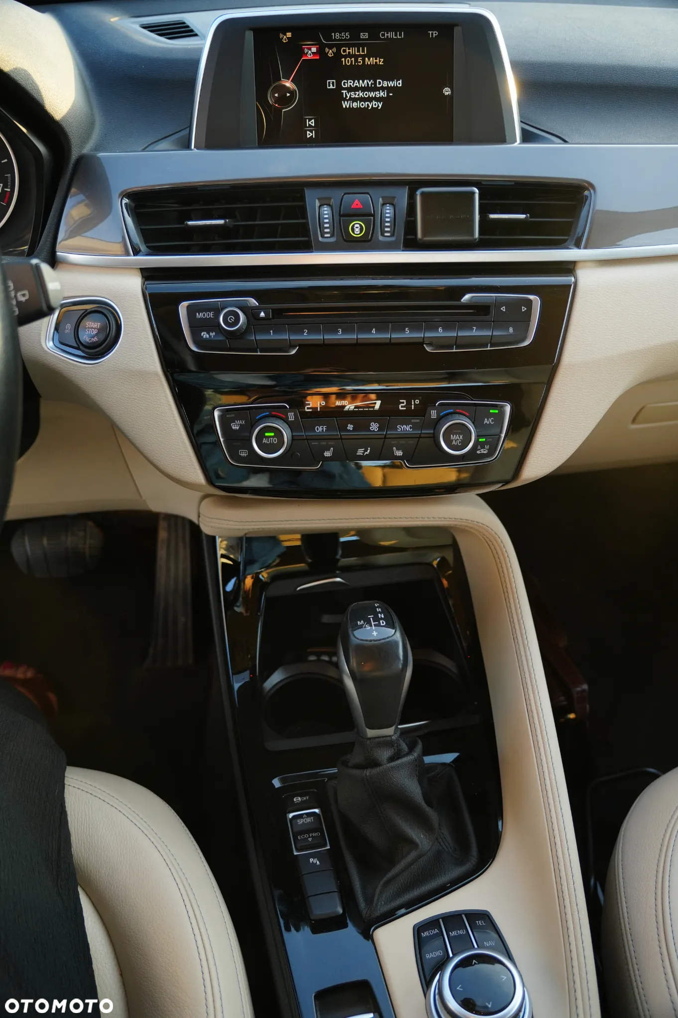 BMW X1 sDrive18i Advantage - 18