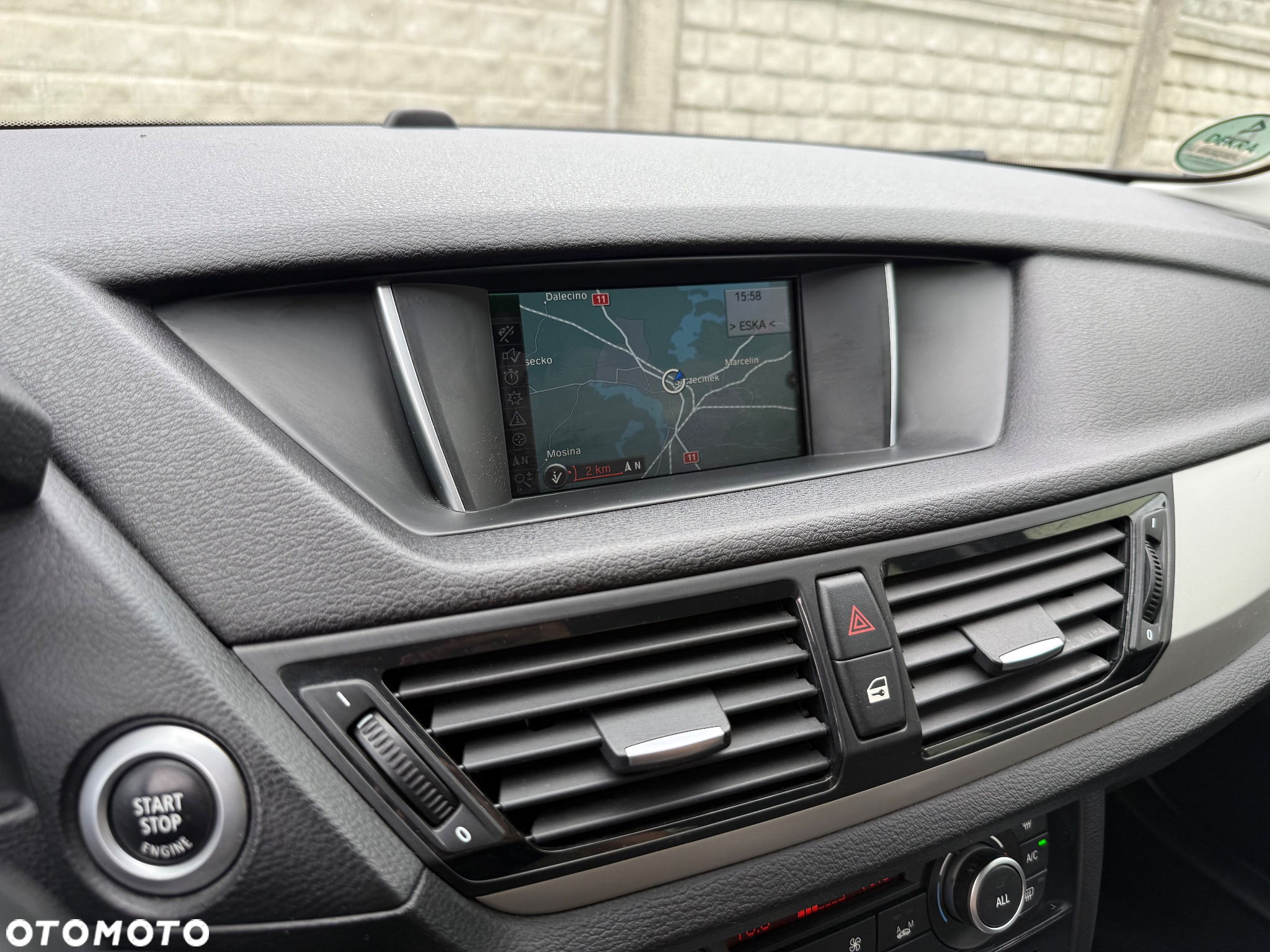 BMW X1 xDrive18d - 18