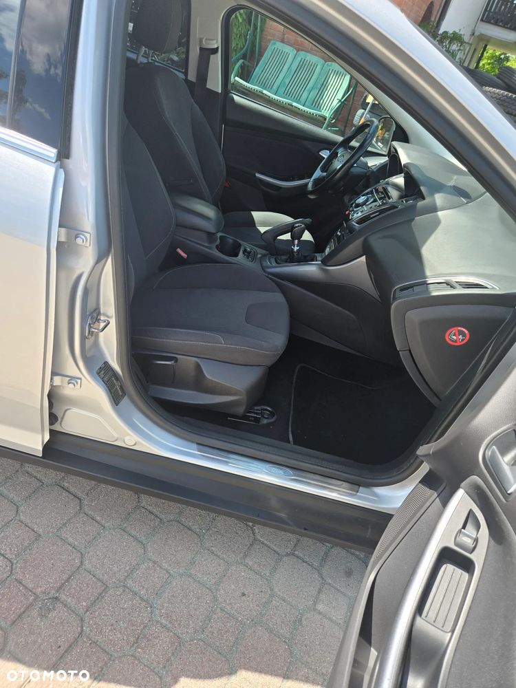 Ford Focus 1.6 EcoBoost Start-Stopp-System Titanium - 11