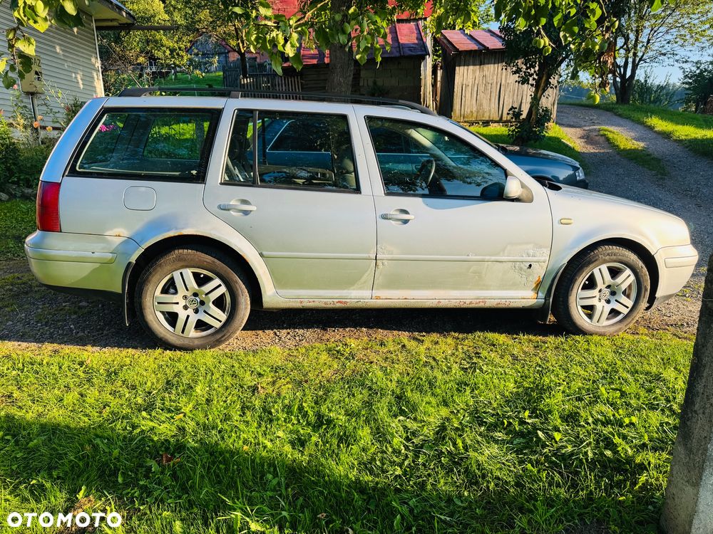 Volkswagen Golf 1.9 TDI 4Mot - 4