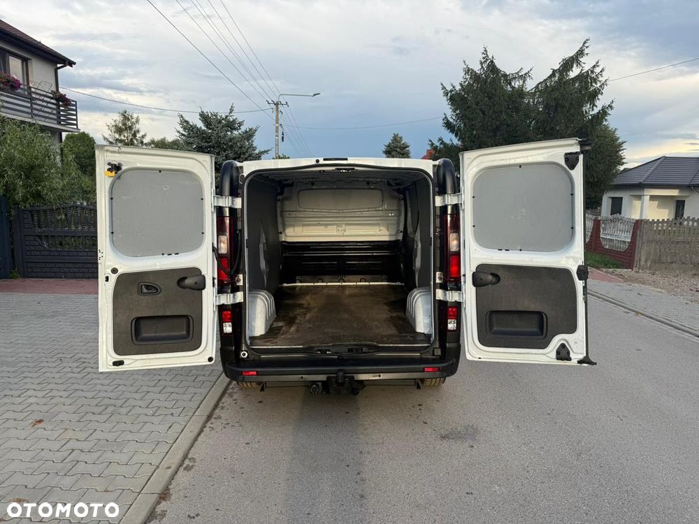Opel Vivaro - 14