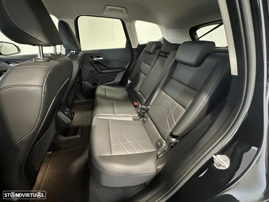 BMW iX1 xDrive30 - 17