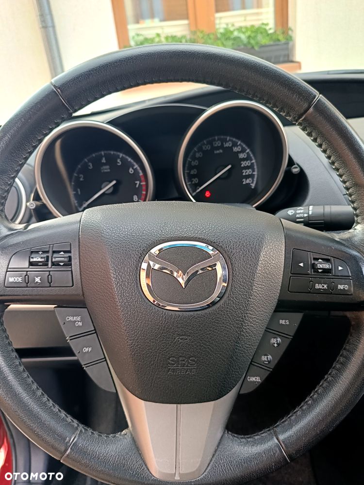 Mazda 3 1.6 Exclusive + - 14
