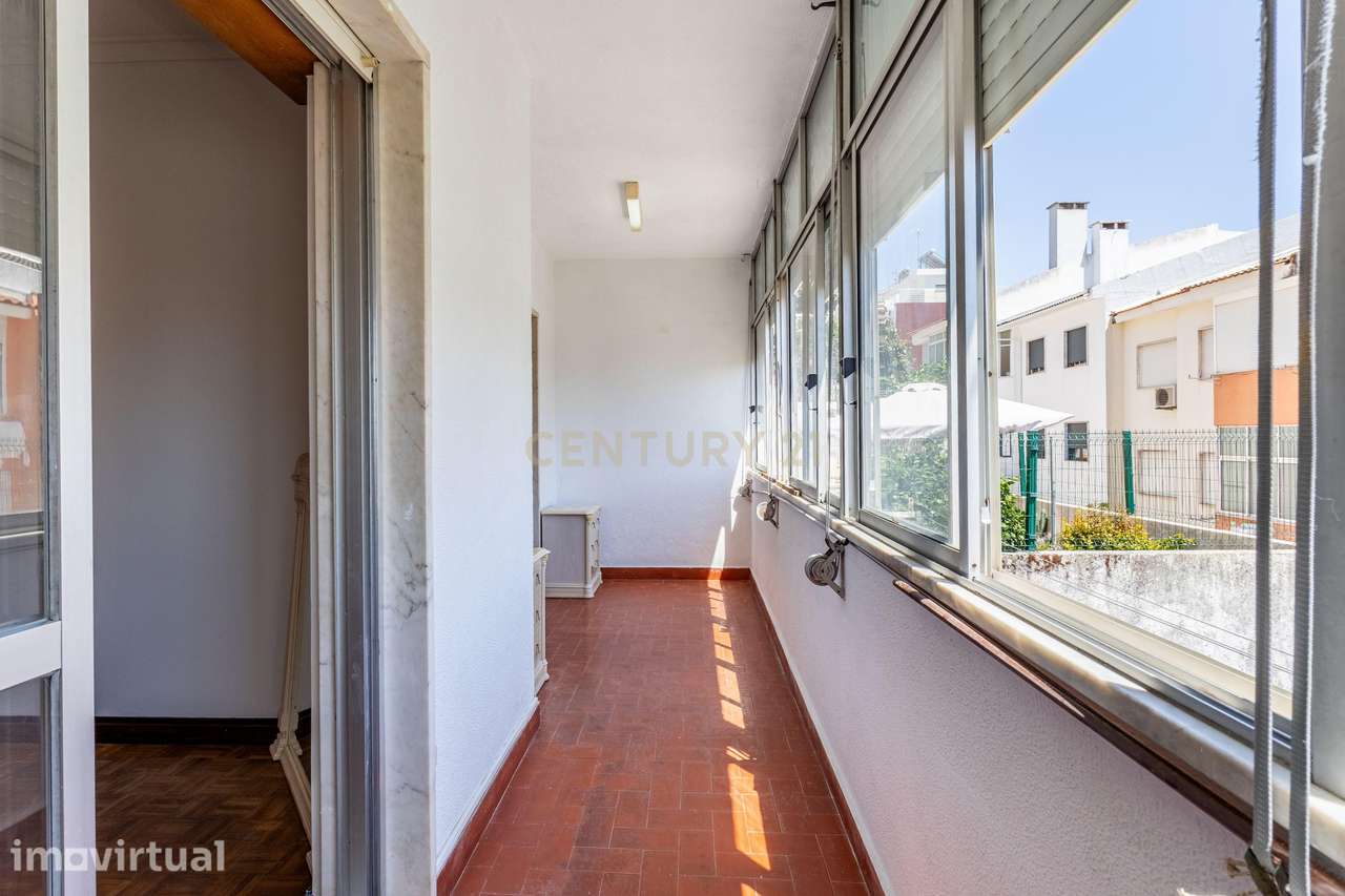 Quarto 1 - Em Apartamento com mais 2 quartos - junto a Urb. Vila Chã ( - Grande imagem: 4/11
