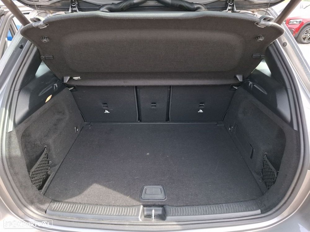 Mercedes-Benz B 180 d Progressive Aut. - 25