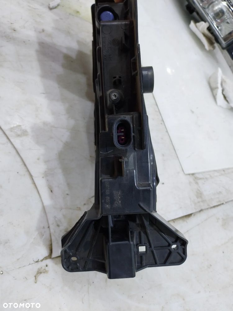 LAMPA LEWA PRAWA LED DODGE CHARGER DRL - 6