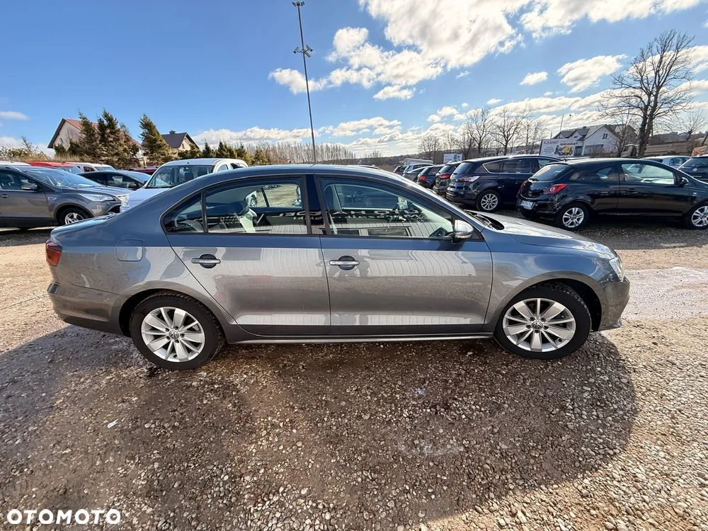 Volkswagen Jetta 2.0 TDI DPF BMT Comfortline - 13