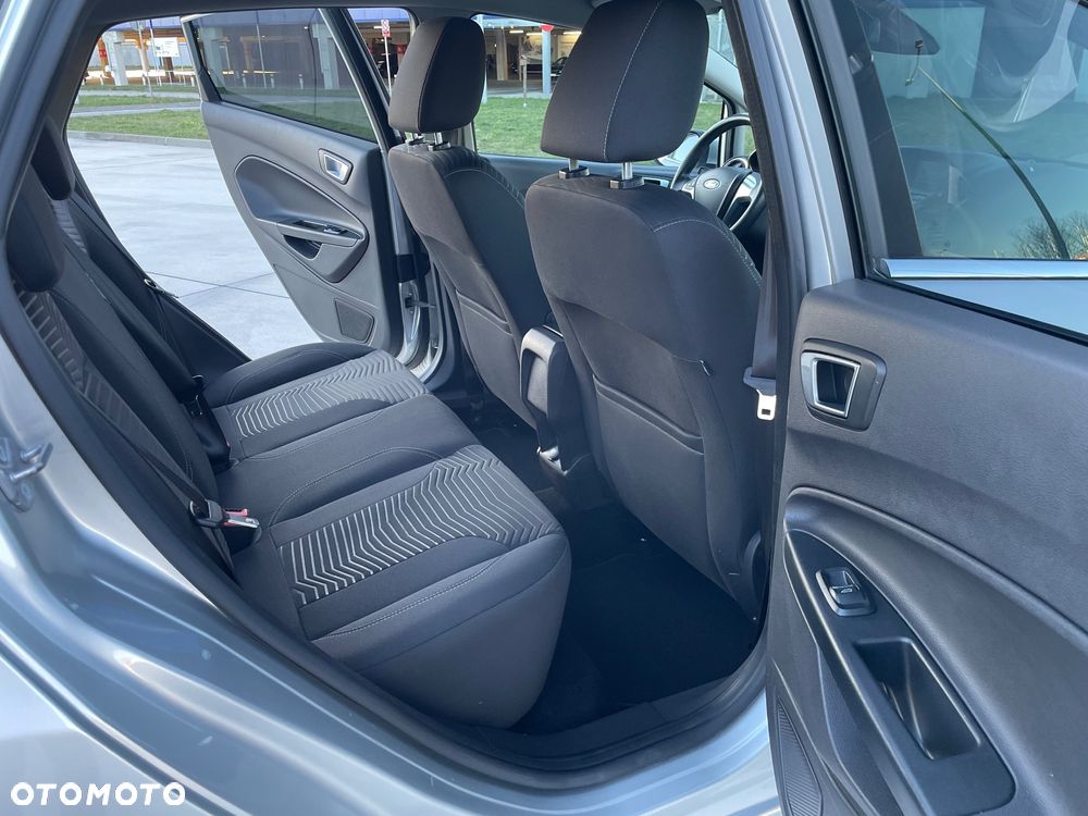 Ford Fiesta 1.0 EcoBoost Titanium - 17