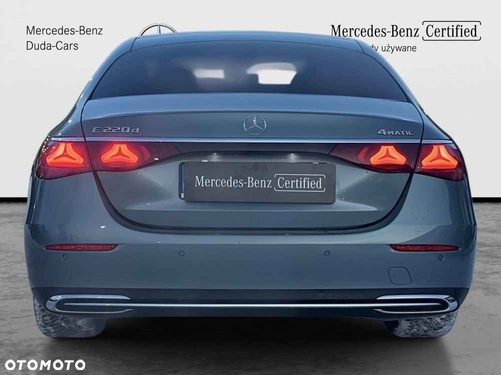 Mercedes-Benz Klasa E - 7