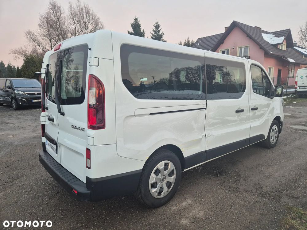 Renault Trafic - 2