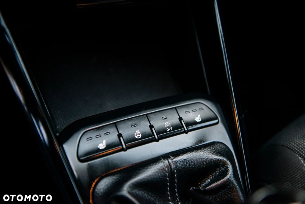 Kia Rio 1.2 L Business Line - 27