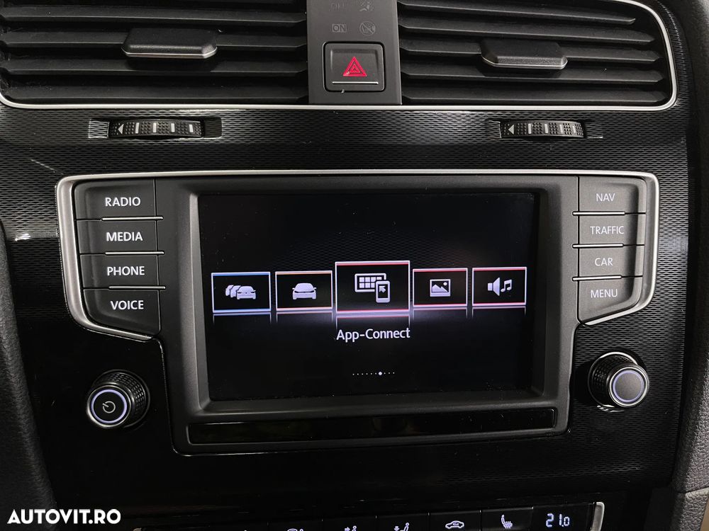 Volkswagen Golf 1.4 GTE Plug-In-Hybrid DSG - 20