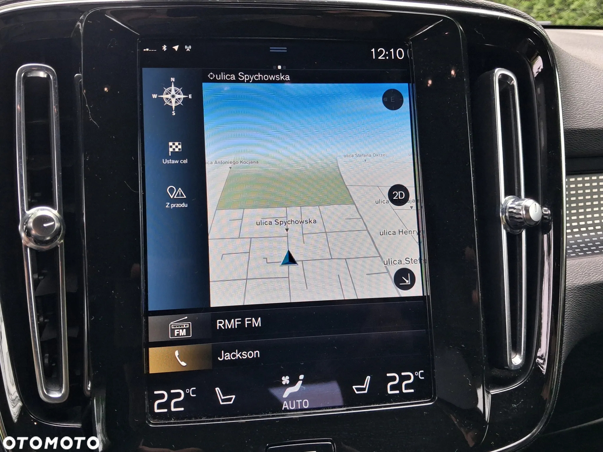 Volvo XC 40 B4 B AWD R-Design - 28