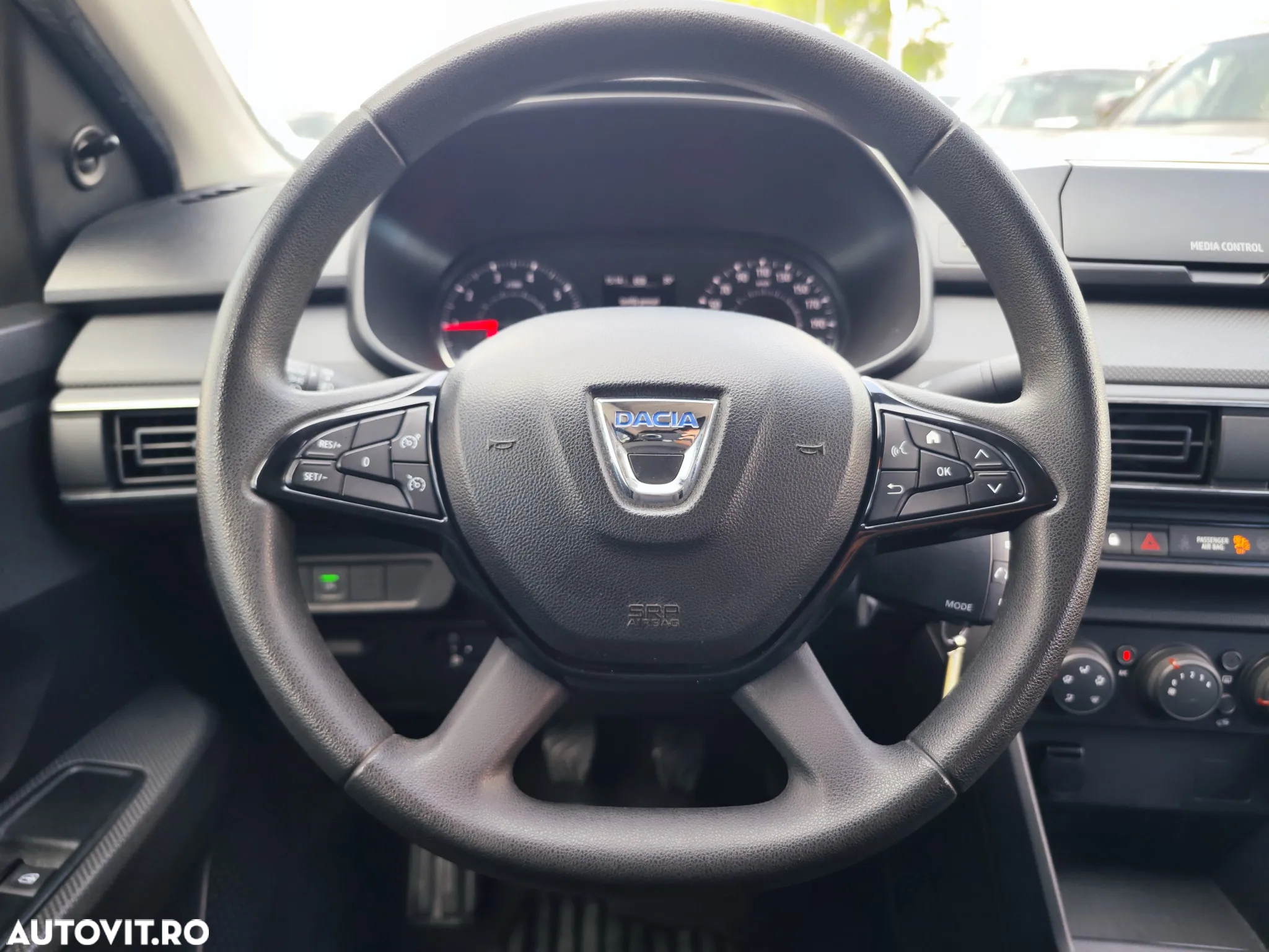 Dacia Logan - 16