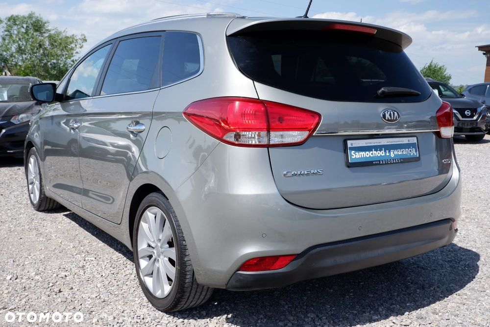 Kia Carens 1.7 CRDi XL - 34