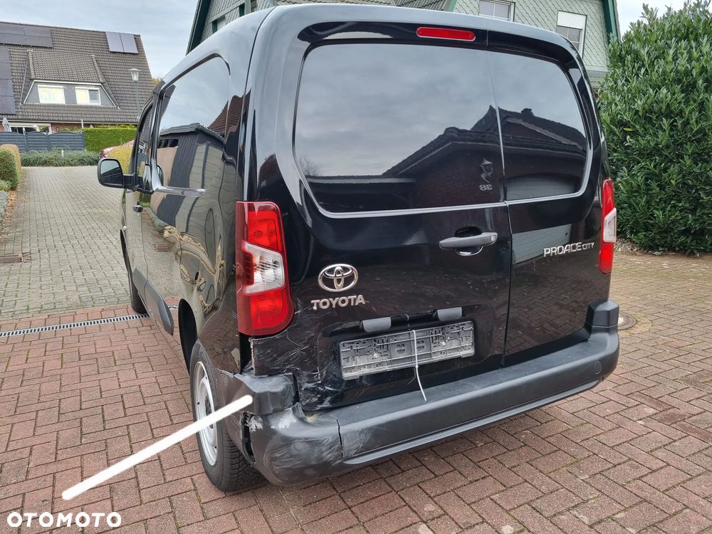 Toyota Proace City 1.5 D-4D - 7