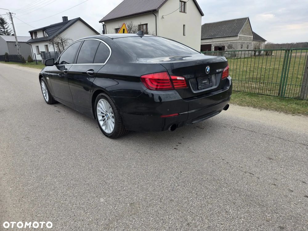 BMW Seria 5 535i Sport-Aut - 8